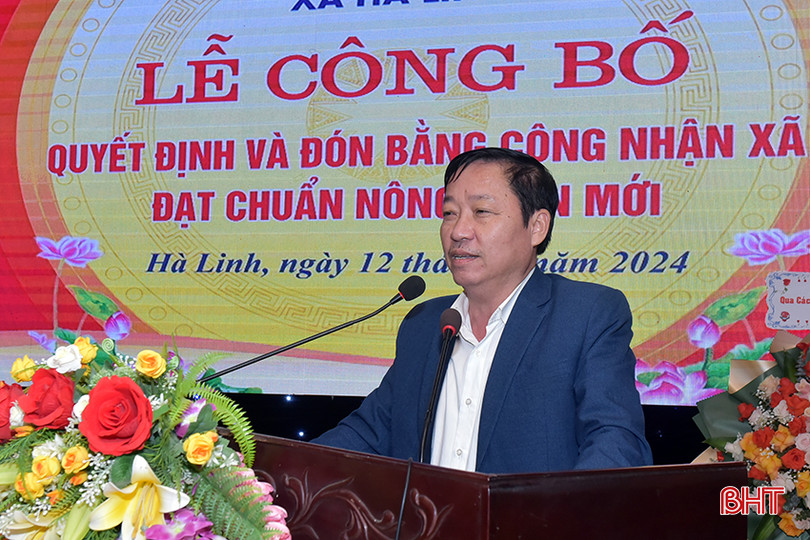 Chủ tịch UBND huyện Hương Khê Ngô Xuân Ninh mong muốn xã Hà Linh giữ vững các tiêu chí, tiến tới đạt chuẩn các loại hình NTM cao hơn. 4.jpg