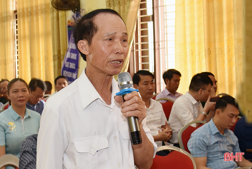 Cử tri Nguyễn Duy Ngụ - Bí thư Chi bộ thôn Kim Tân (xã Tân Lộc) mong muốn tiếp tục hoàn thiện, nâng cấp hệ thống cơ sở hạ tầng phục vụ sản xuất sau chuyển đổi ruộng đất lần 3. DSC_5518.JPG