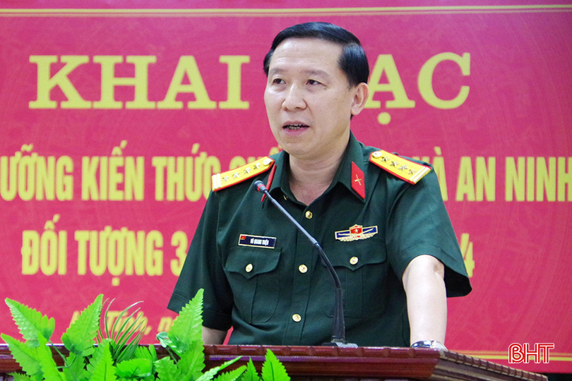 Đại tá Võ Quang Thiện - Chính ủy Bộ CHQS tỉnh phát biểu giao nhiệm vụ. 4 (1).jpg