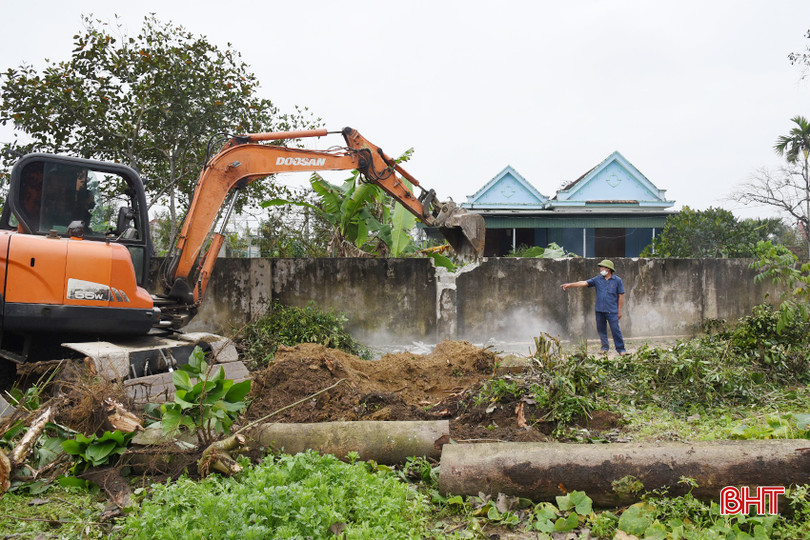 Do thiếu nguồn lực đầu tư các công trình lớn, hạng mục quan trọng nên xã Thạch Mỹ đang chủ yếu tập trung thực hiện các tiêu chí "mềm" ở các khu dân cư. DSC_8640 - Copy.JPG