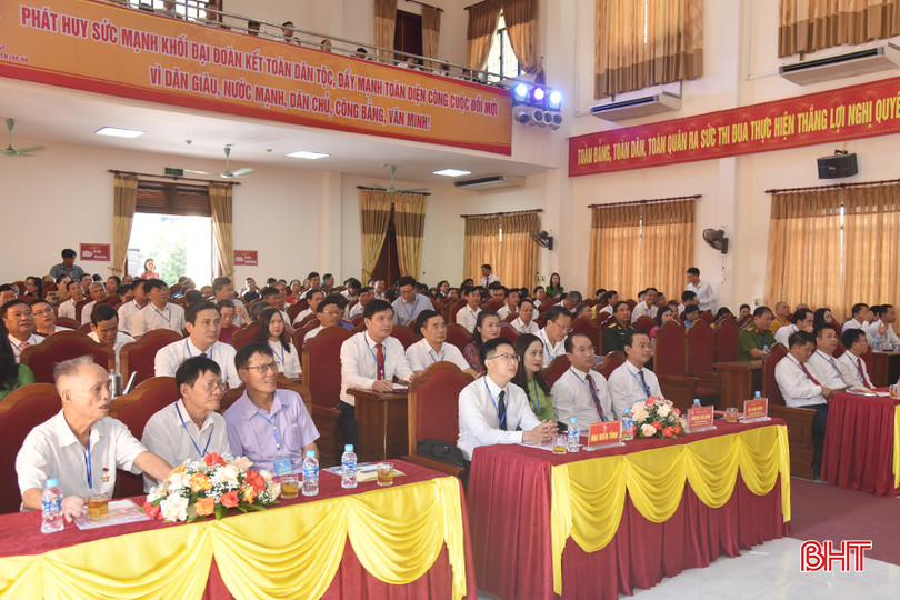 Các đại biểu tham dự Đại hội Đại biểu Mặt trận Tổ quốc Việt Nam huyện Lộc Hà lần thứ IV. 1 - Copy.JPG