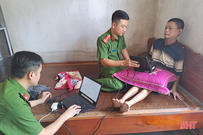 Tuổi trẻ Công an huyện Lộc Hà là lực lượng xung kích, nòng cốt trong chuyển đổi số. 2 - Copy.jpg