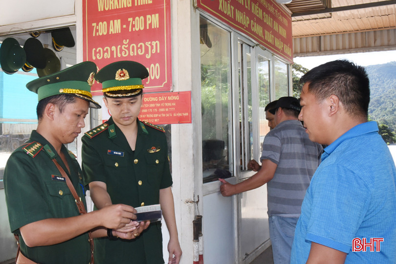 Kiểm tra, đối chiếu hộ chiếu để ngăn ngừa XNC trái phép. DSC_6384 - Copy.JPG