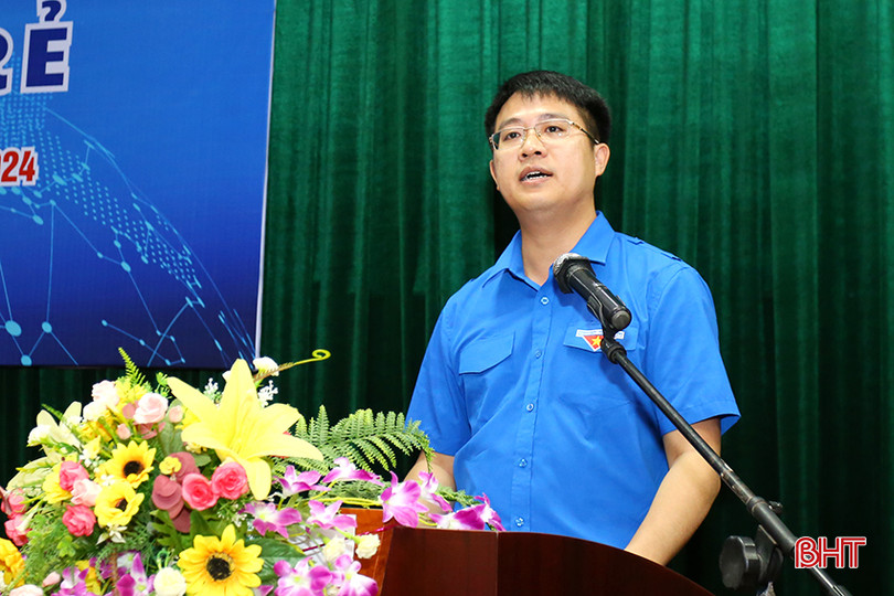 Phó Bí thư Tỉnh đoàn Nguyễn Viết Hải Đăng phát biểu bế mạc hội thi. aIMG_4276.jpg