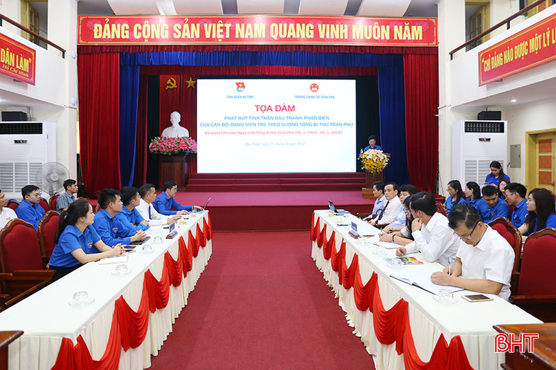 Đại biểu tham dự tọa đàm. aIMG_1275.jpg