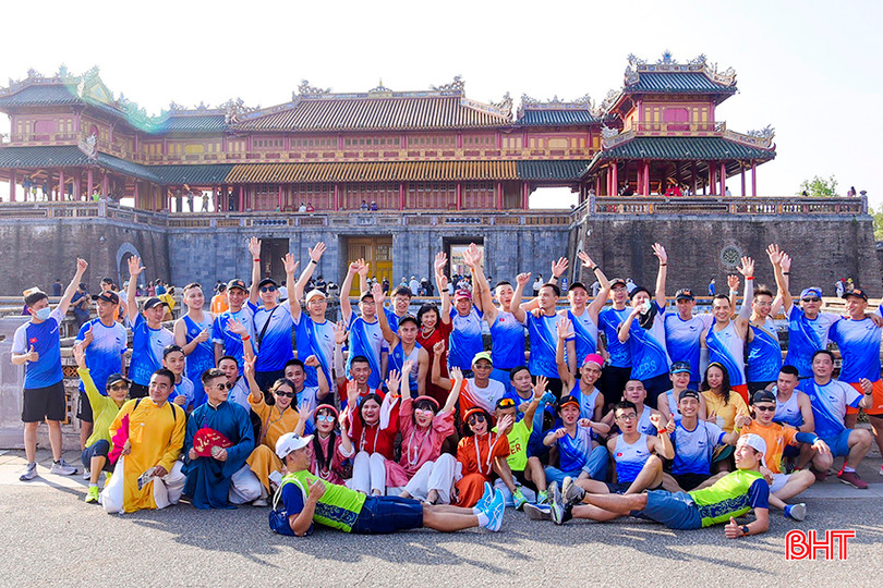 CLB Hà Tĩnh Runners từ khi được thành lập đã trở thành đầu tàu của phong trào chạy bộ tại Hà Tĩnh. af8c8ab924f47e119b856.jpg