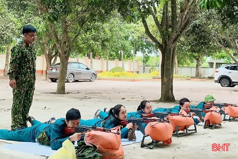 Lực lượng tự vệ của Trung tâm Y tế huyện Nghi Xuân luôn nêu cao tinh thần huấn luyện hăng say, chất lượng, đảm bảo an toàn. 12.jpg