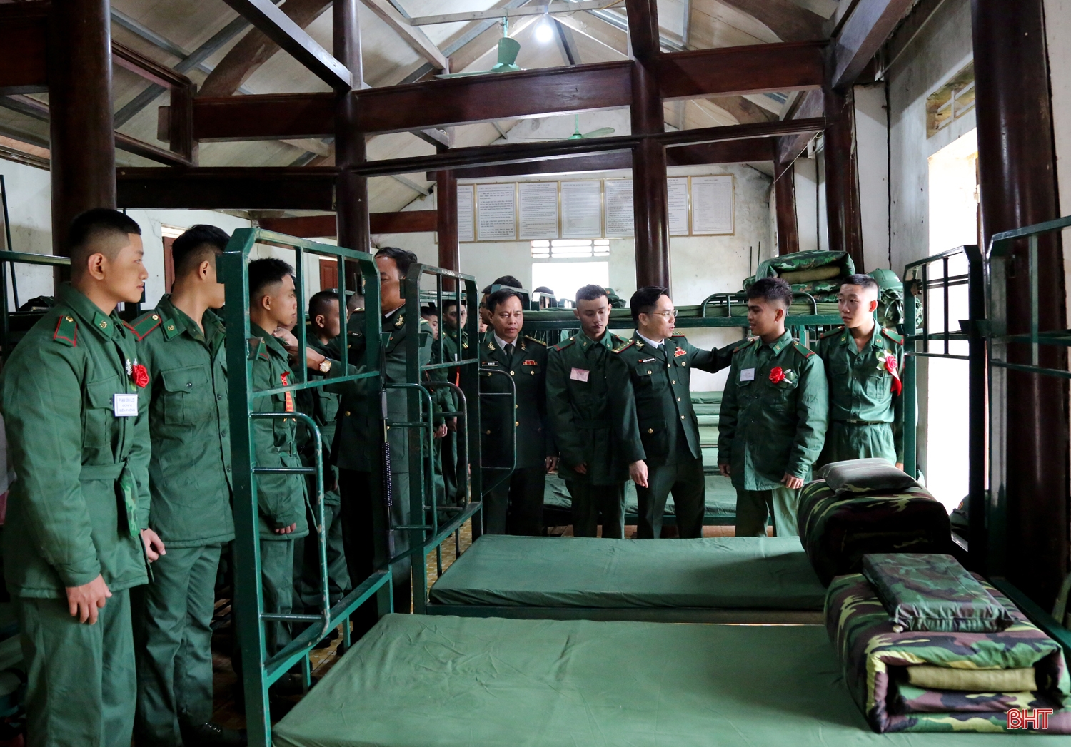 Hà Tĩnh tổ chức giao nhận quân đảm bảo chất lượng, nhanh gọn, an toàn