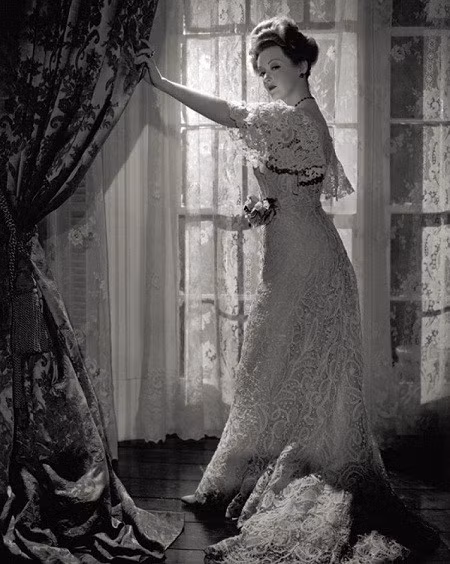 Nữ diễn viên Bette Davis.