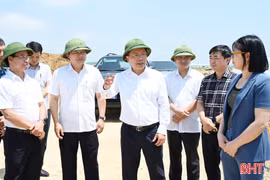 Bí thư Tỉnh ủy Nguyễn Duy Lâm: Đẩy nhanh tiến độ xây dựng KCN Gia Lách mở rộng