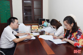 Sẵn sàng vận hành ĐVHC cấp xã mới (bài 2): Tranh thủ từng giờ, dồn sức giải quyết chính sách cho cán bộ, công chức