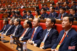 Đoàn đại biểu tỉnh Hà Tĩnh dự Đại hội XIV của Đảng.