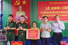 Bộ Tư lệnh Quân khu 4 khởi công xây nhà tình nghĩa cho thân nhân liệt sỹ