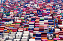 IIF: Nợ toàn cầu tăng lên mức kỷ lục 348.000 tỷ USD trong năm 2025