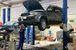 Siết chặt kiểm định khí thải ô tô từ 1/3: Chủ xe cần chú ý gì khi đi đăng kiểm?