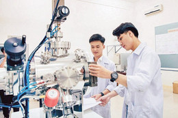 Học viên ngành KH&CN, kỹ thuật và toán vay vốn dưới 500 triệu đồng không phải bảo đảm