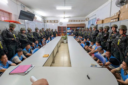 Triệt phá đường dây đưa người xuất nhập cảnh trái phép qua Campuchia, khởi tố và bắt giam 41 đối tượng