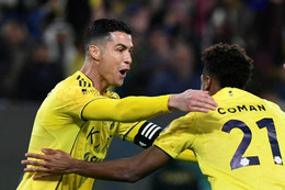 Ronaldo tiến sát kỷ lục 1.000 bàn thắng