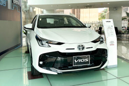 Toyota giảm giá hàng loạt xe tháng 8