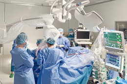 Kỹ thuật đặc biệt giúp người đàn ông tìm lại nụ cười sau hơn 1 năm bị co giật nửa mặt