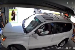 Nữ tài xế mất '4 phút, 9 đỏ' để ra khỏi gara