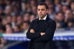 Xavi từ chối Juventus, quyết chờ MU