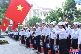 Hơn 374.000 cán bộ, giáo viên, học sinh Hà Tĩnh bước vào năm học mới