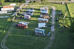 12 phụ nữ lập làng 'không đàn ông'