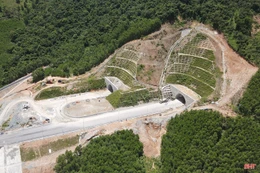 Dự kiến khởi công đầu tư hoàn thiện hầm Đèo Bụt trong tháng 10/2025