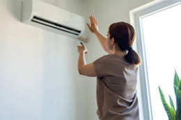 Quan niệm "đóng cửa vì đang bật điều hòa" có đúng?