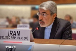 Iran tuyên bố không khuất phục mọi hành động quân sự đơn phương