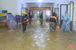 Khẩn trương dọn dẹp trường lớp, đón học sinh trở lại học tập