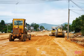 Tăng tốc thi công các tuyến giao thông trọng điểm ở đô thị trung tâm