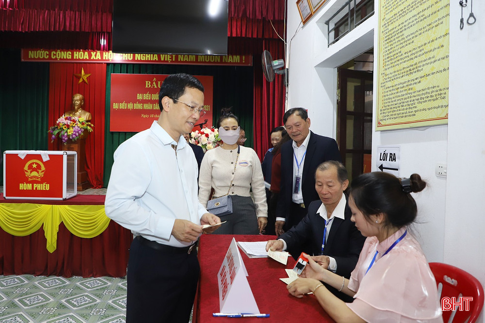 Công tác tổ chức được triển khai chu đáo, đảm bảo trật tự, đúng quy trình, quy định.