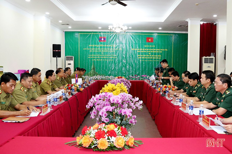 Hội đàm giữa đoàn đại biểu Bộ Chỉ huy BĐBP tỉnh Hà Tĩnh và đoàn đại biểu Công an tỉnh Khăm Muồn. 5 (4).JPG
