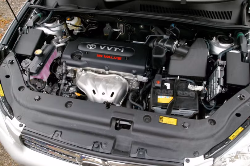 dong-co-2az-fe-1157.jpg