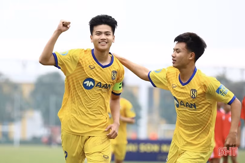 “Derby xứ Nghệ” liệu có xuất hiện tại trận chung kết U17 Quốc gia 2023?
