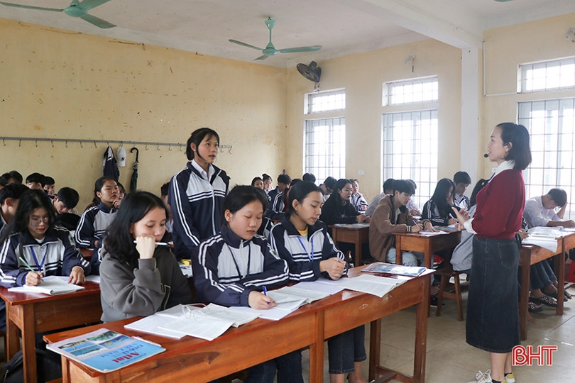 610 học sinh Hà Tĩnh đạt danh hiệu học sinh giỏi tỉnh lớp 11 năm học 2022 - 2023