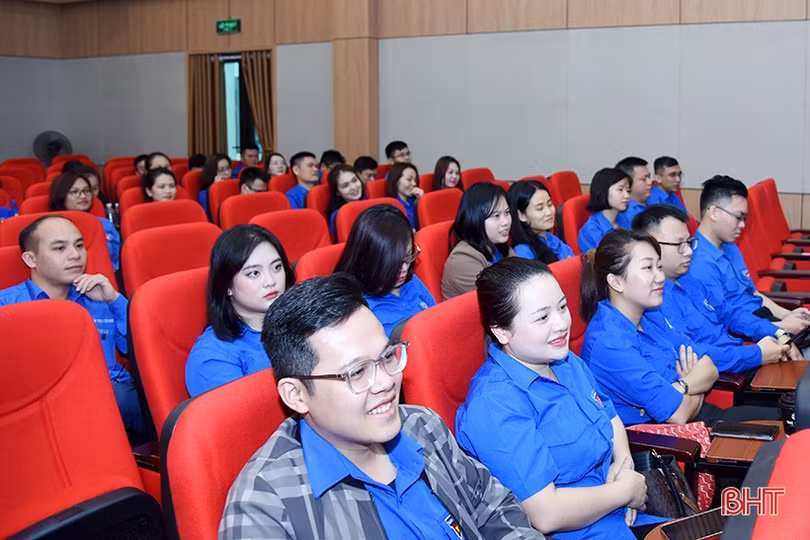 “Tuổi trẻ Hà Tĩnh - trách nhiệm, niềm tin và khát vọng”