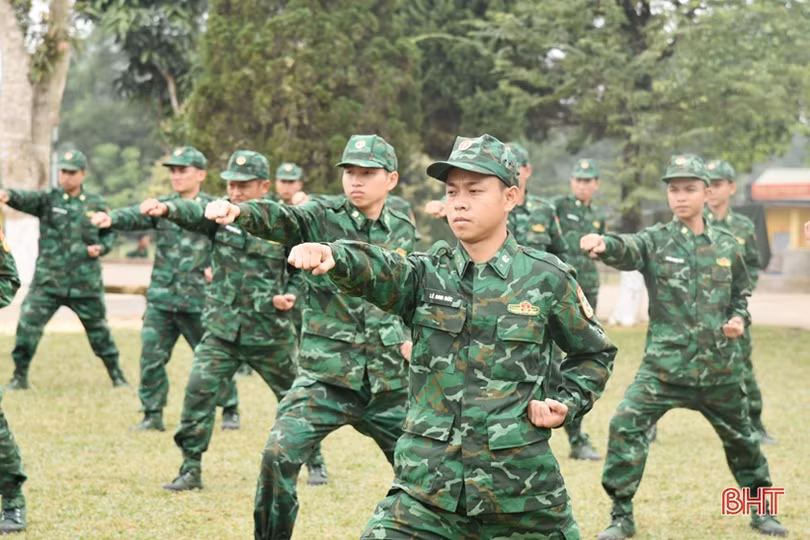 Một ngày huấn luyện của chiến sỹ trẻ Bộ đội Biên phòng Hà Tĩnh