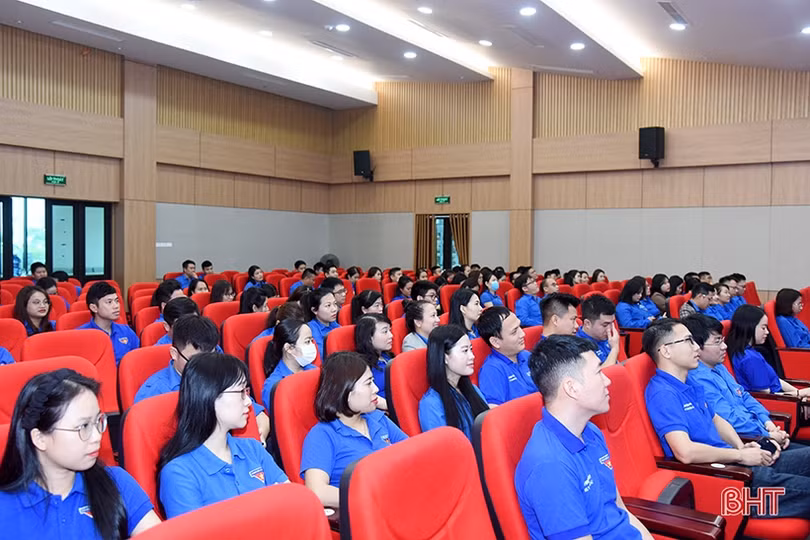 “Tuổi trẻ Hà Tĩnh - trách nhiệm, niềm tin và khát vọng”