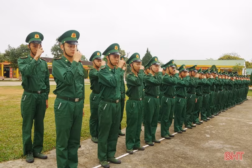 Một ngày huấn luyện của chiến sỹ trẻ Bộ đội Biên phòng Hà Tĩnh