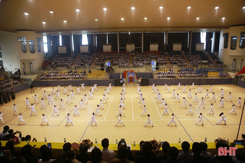 Khai mạc Đại hội Điền kinh - Thể thao học sinh phổ thông Hà Tĩnh