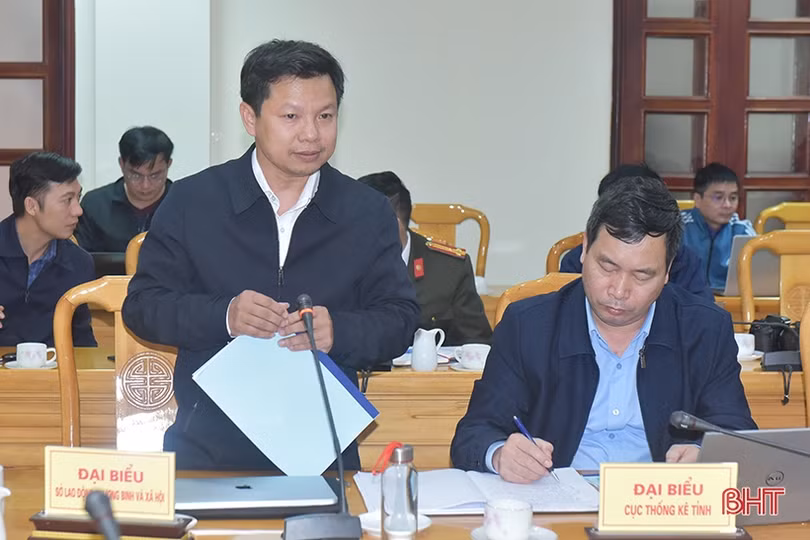 Khẩn trương ban hành kế hoạch cụ thể triển khai đề án tỉnh nông thôn mới