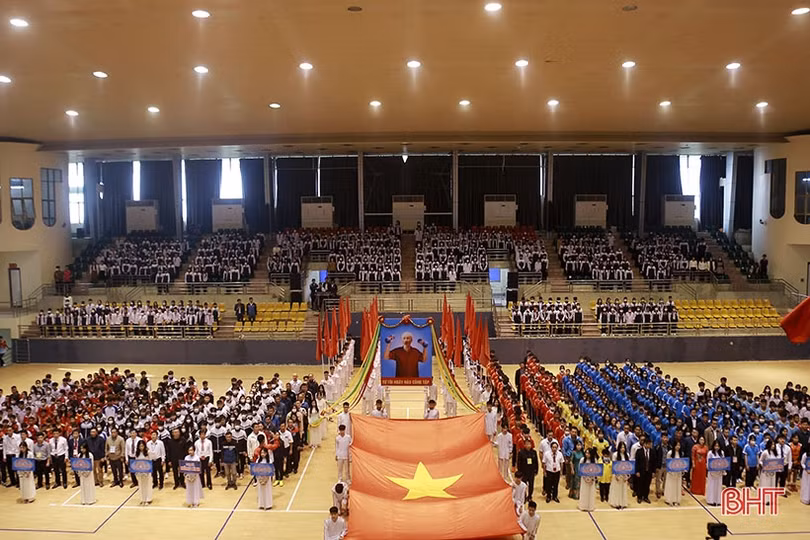 Khai mạc Đại hội Điền kinh - Thể thao học sinh phổ thông Hà Tĩnh