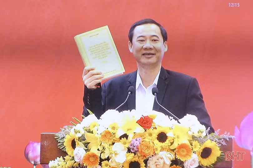 Người cao tuổi Hà Tĩnh được cập nhật các chủ trương, chính sách mới