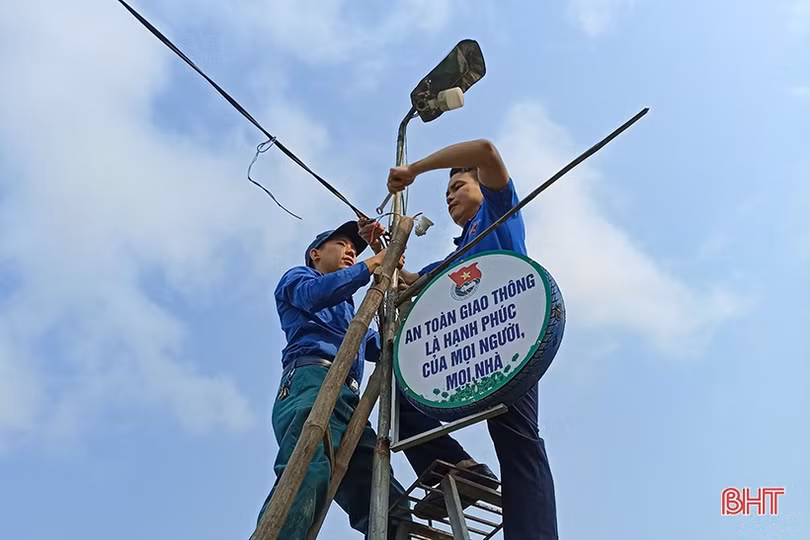 Đoàn viên thanh niên Hà Tĩnh hưởng ứng “Ngày Chủ nhật xanh”