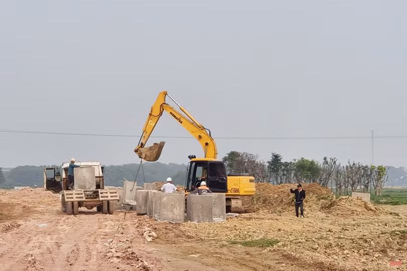 Đẩy nhanh tiến độ thi công các công trình trọng điểm ở Hà Tĩnh