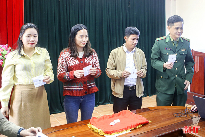 18 đội tham gia Giải Bóng chuyền nam thanh niên Hà Tĩnh
