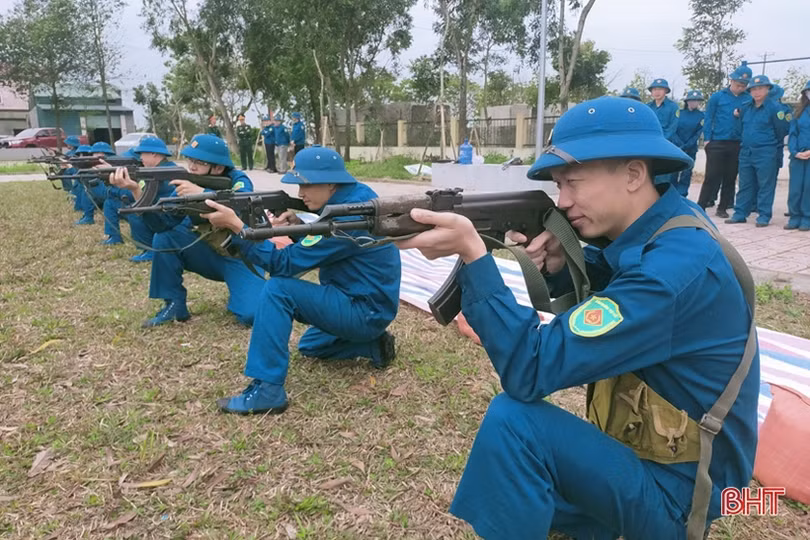 Nâng cao chất lượng huấn luyện lực lượng dân quân tự vệ ở Hà Tĩnh